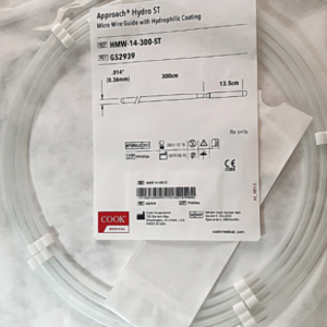 Guías. Microguía. Cuerda guía para embolización endovascular intracraneal en aleación de Scitanium o de acero inoxidable 304V con recubrimiento hidrofílico radiopaca punta preformable y diámetro de 0.014" (0.355 mm) y longitud total de 200 a 205 cm compatible o no con el sistema de intercambio de Catéteres. Tipo de punta: Platino. Pieza.